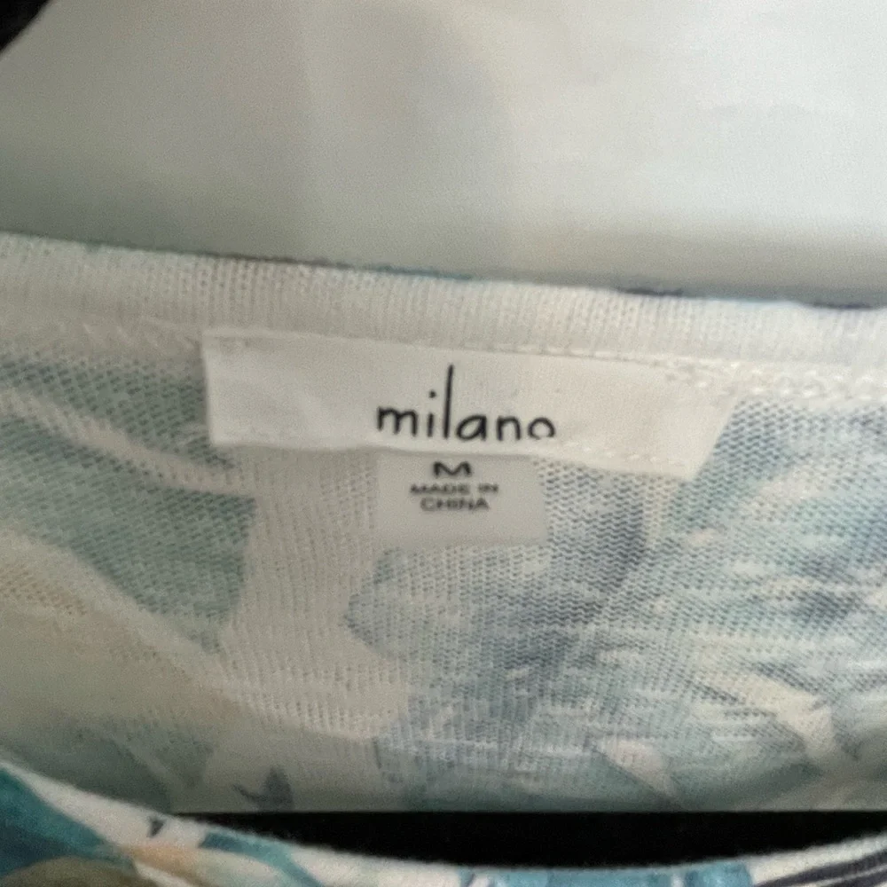 Milano feather and leaf Print Women's Top​​​​​ - Picture 4 of 5